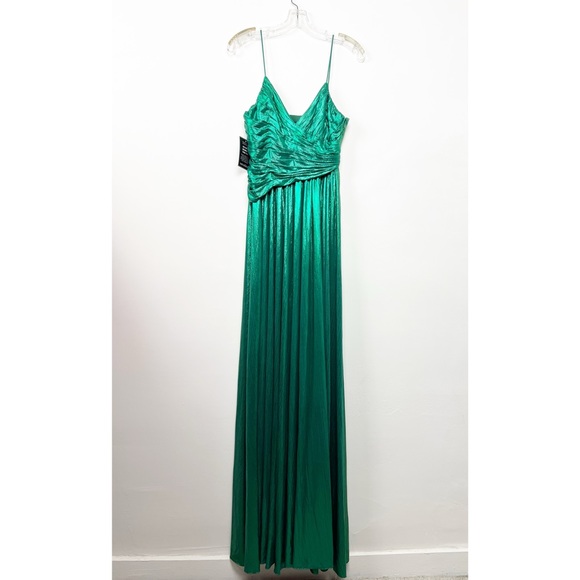 NWT Retrofete Doss Dress in Natural Green XS